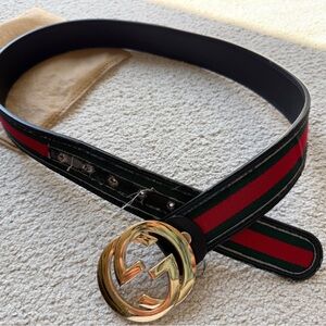 Womens Red Green Striped Belt Silver Gold Buckle 36” Across not including Buckle